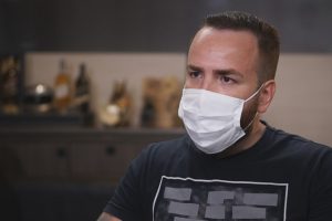 'Esta infeliz matou meu filho. Meu filhinho deve ter sofrido muito', diz pai de Henry