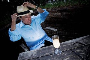 Sérgio Mendes canta com Pelé e ri com Harrison Ford em documentário na HBO