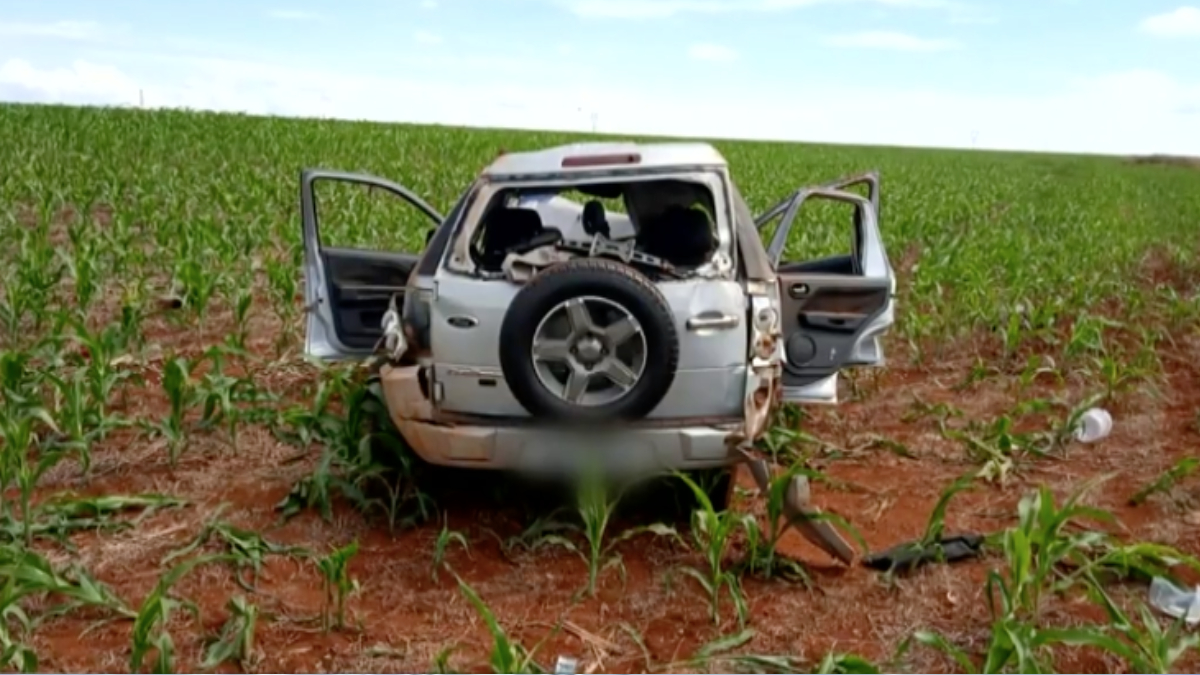 Idosa morre em acidente e outras quatro pessoas ficam feridas, na GO-220