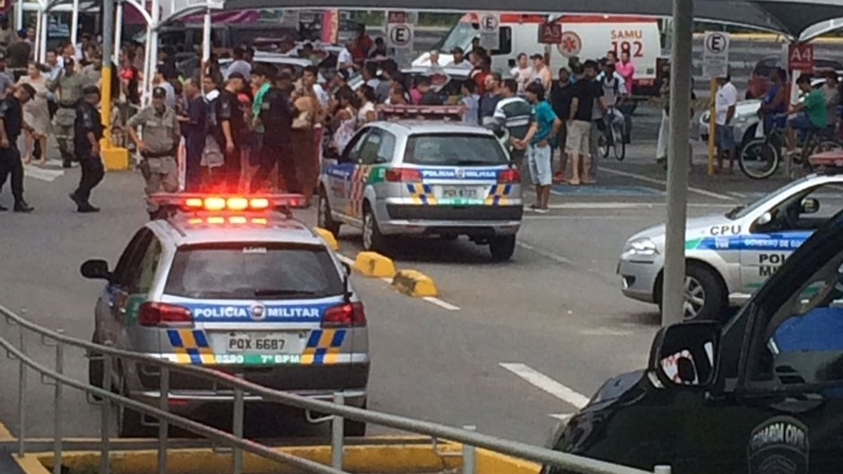 O guarda civil municipal Bruno da Silva e o policial Bruno Carili viraram réus no processo que sobre a morte de um funcionário do Carrefour, (Foto: reprodução)