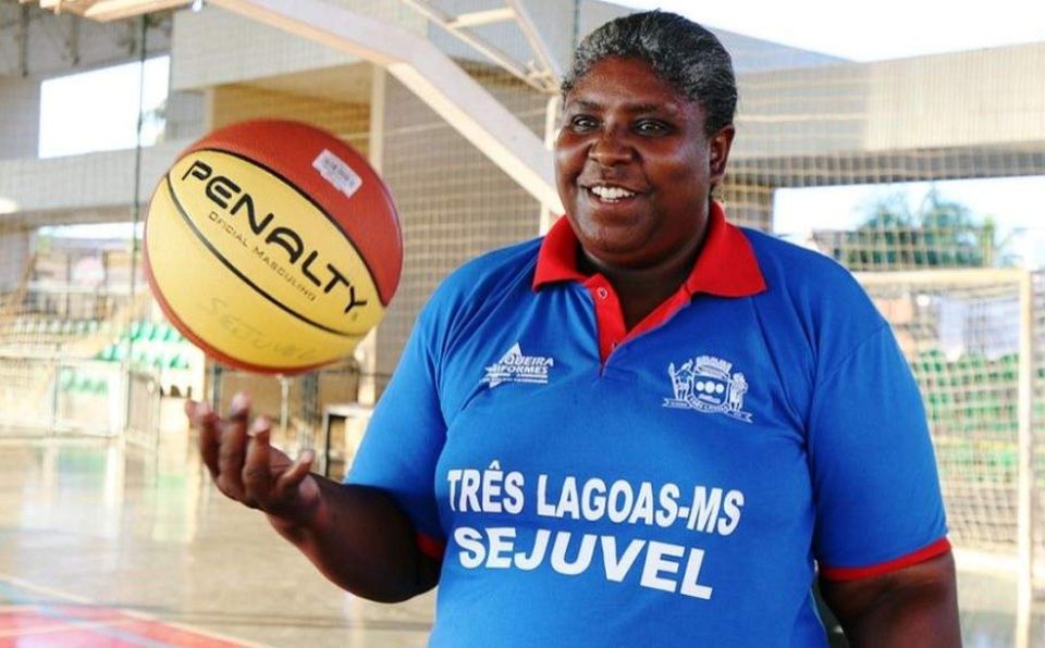 Ruth de Souza, campeã mundial de basquete, morre de Covid-19