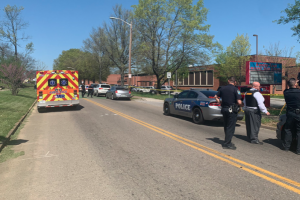 Austin-East Magnet High School, no Tenessee: local do incidente (Foto: Twitter)