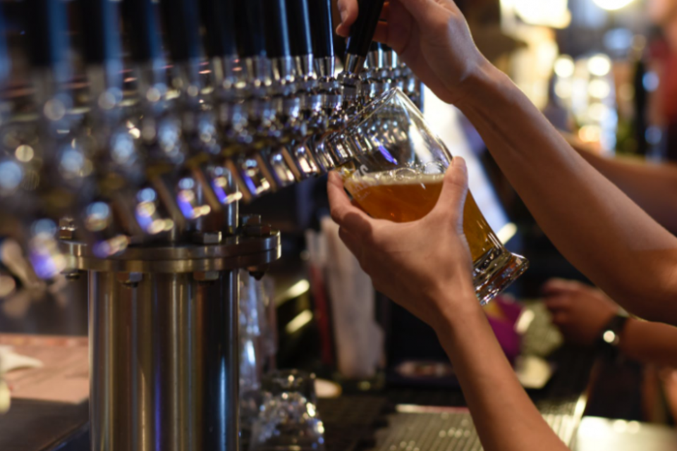 bar (1)