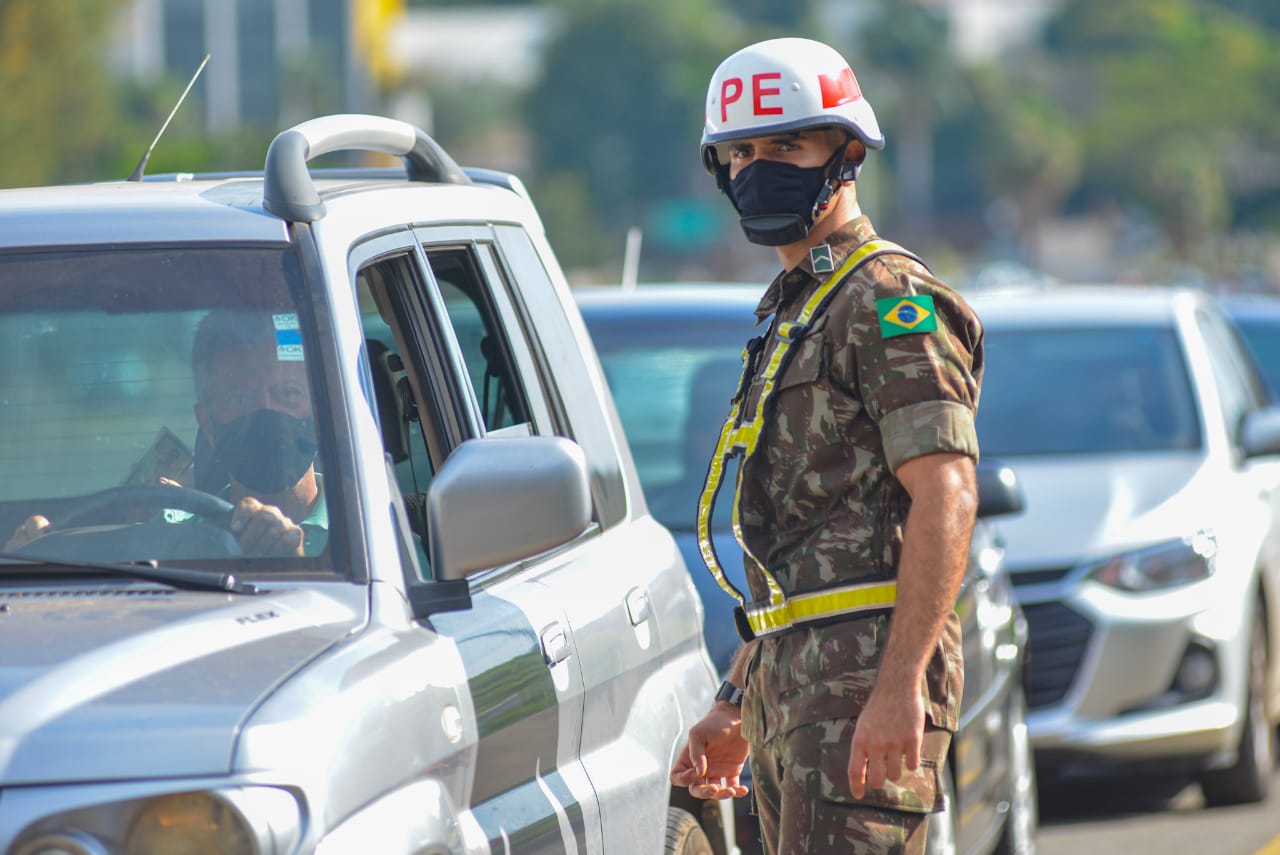 Vacinação contra Covid em Goiânia recebe reforço de militares do Exército