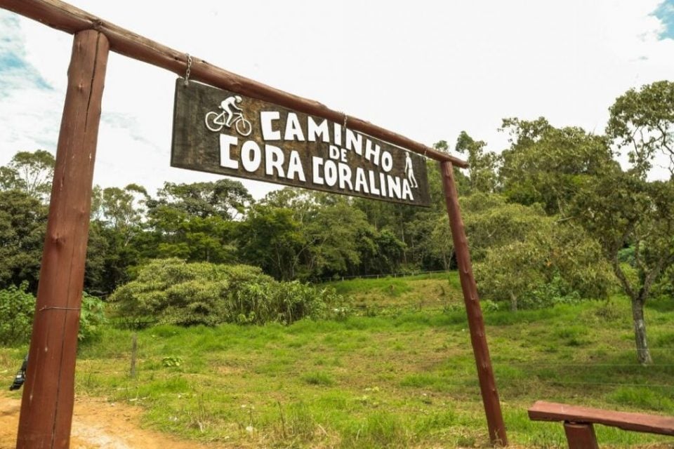 CAMINHO-DE-CORA-1215×810 (1)