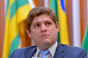 "Caiado tem um governo republicano", diz Lucas Calil, que já foi oposição