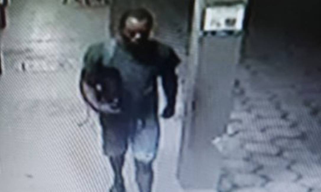 Polícia investiga furto de 50 doses da CoronaVac em posto de saúde no Rio