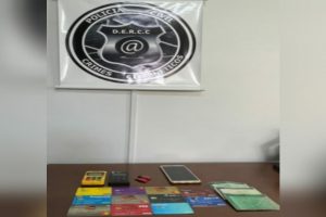 Um homem, de 33 anos, foi preso suspeito de usar fotos de dois desembargadores do TJGO para aplicar golpes em familiares dos magistrados. (Foto: divulgação/Polícia Civil)