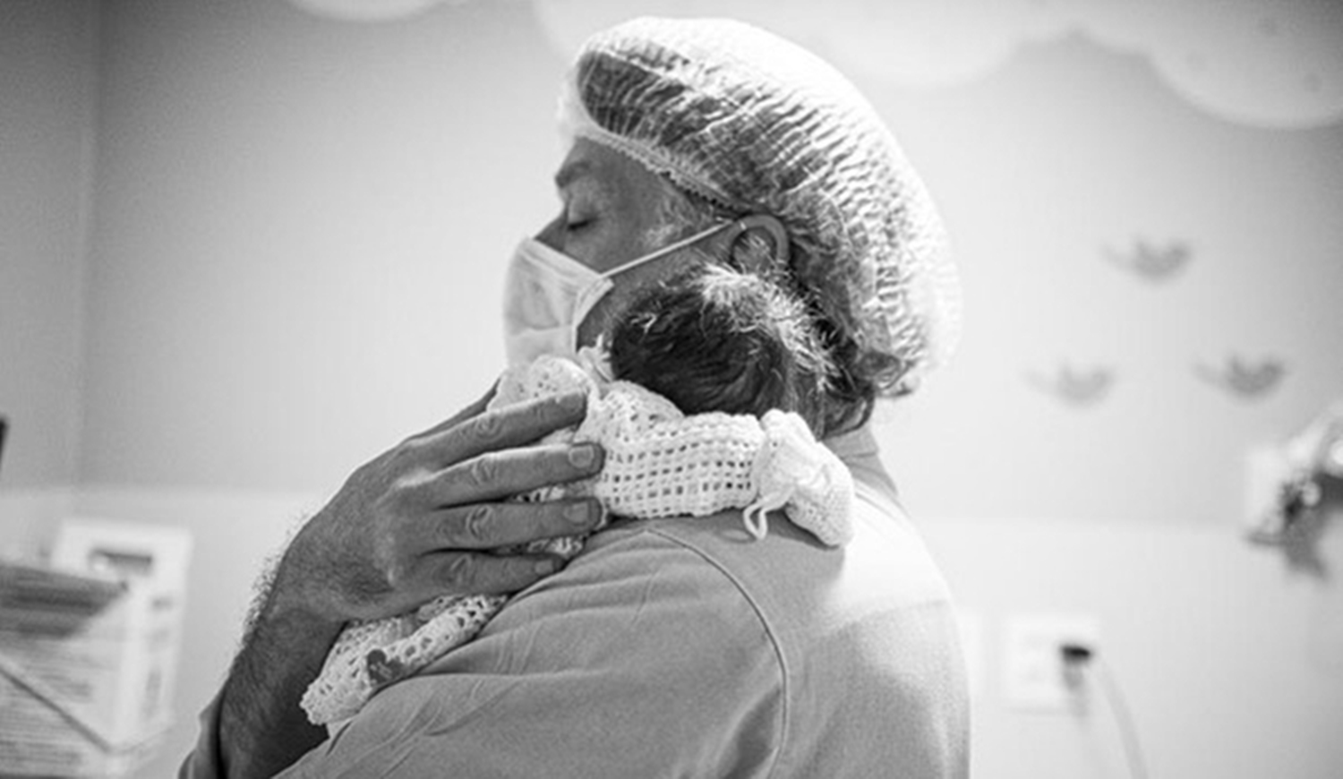 Fábio Assunção posta foto da filha Alana Ayo e explica origem do nome