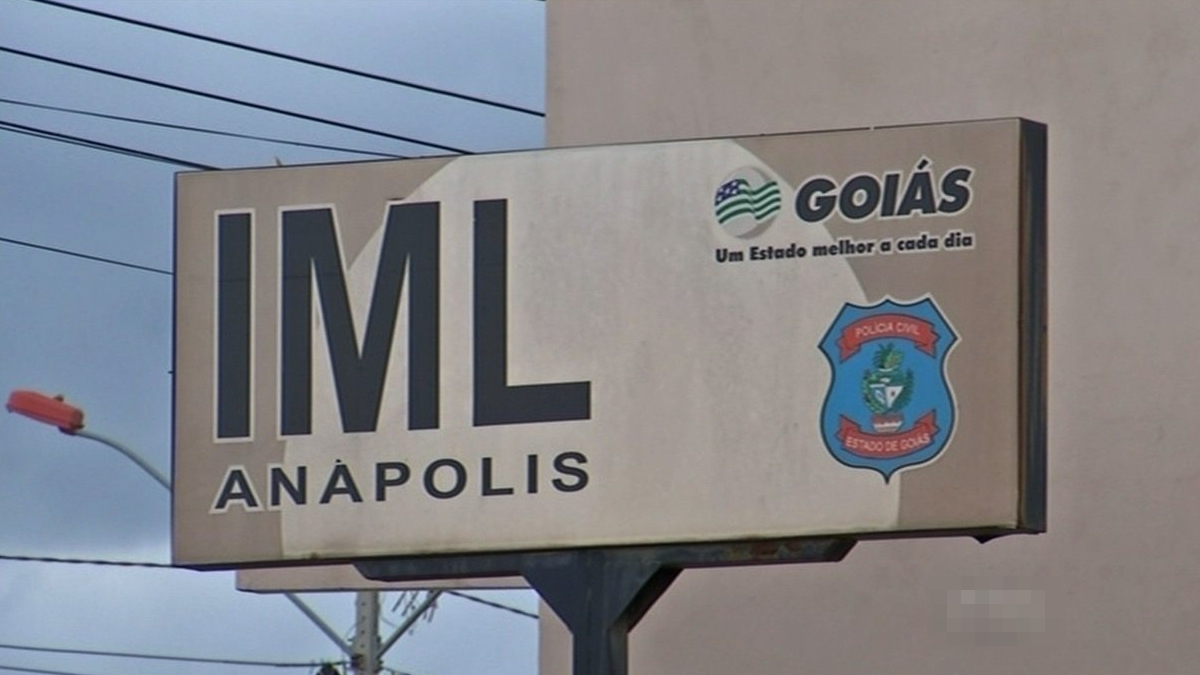 Após beber e usar drogas, homem espanca esposa e vizinho que tentou ajudá-la