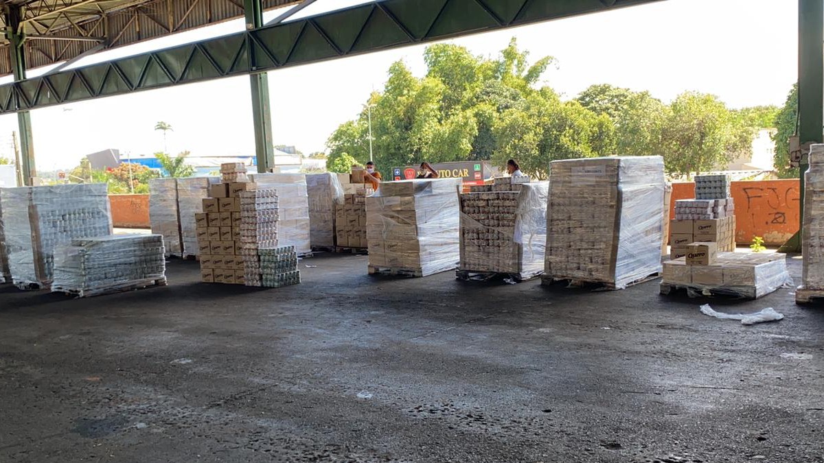 Atualmente, 320 mil pessoas dependem de doações para sobreviver durante a pandemia em Goiás.