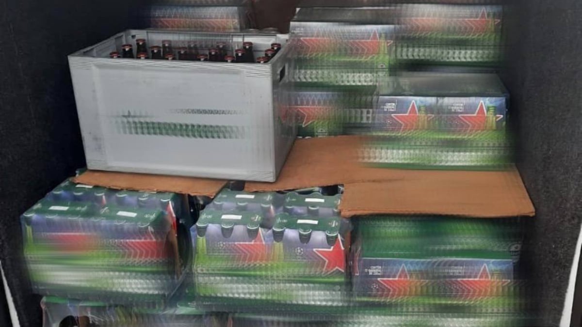Polícia apreende carga de mais de 4 mil unidades de cerveja sem documentação