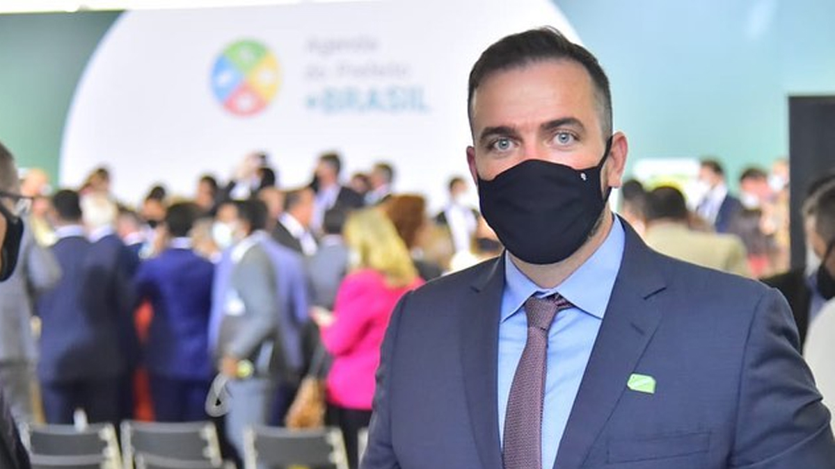 Gustavo Mendanha oficializa desfiliação do MDB em live, nesta terça