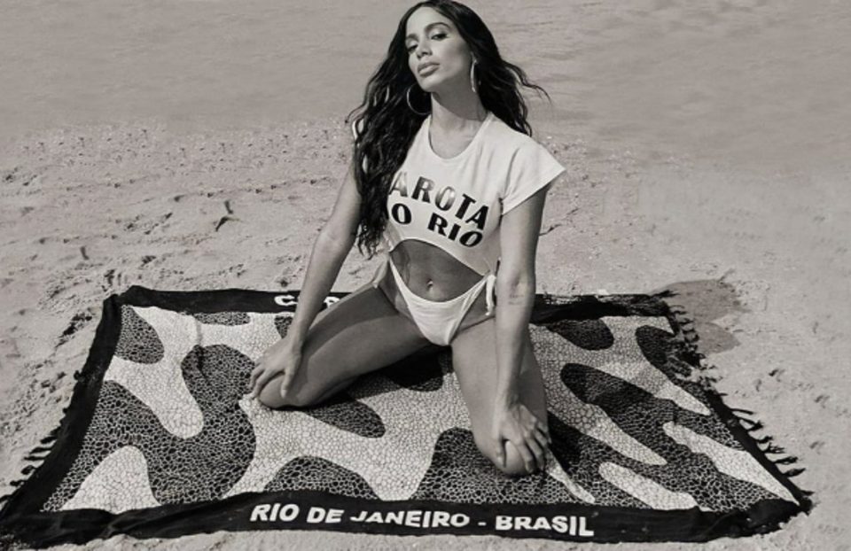 Anitta homenageia mulheres do Rio de Janeiro para divulgação de 'Girl from Rio'
