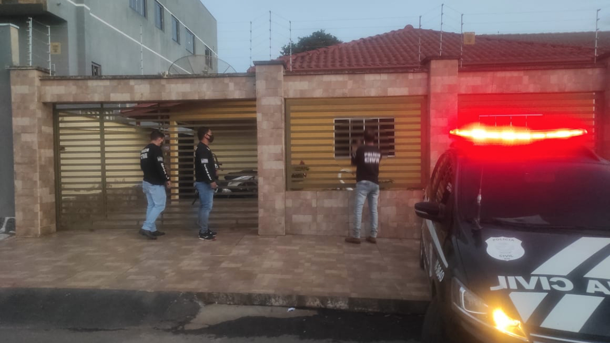 Suspeitos mentiram a respeito dos cargos de trabalho, para se vacinarem contra a Covid primeiro