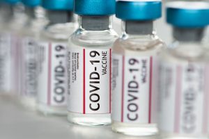 Chega ao Brasil lote com mais de 1,5 milhão de vacinas da Pfizer