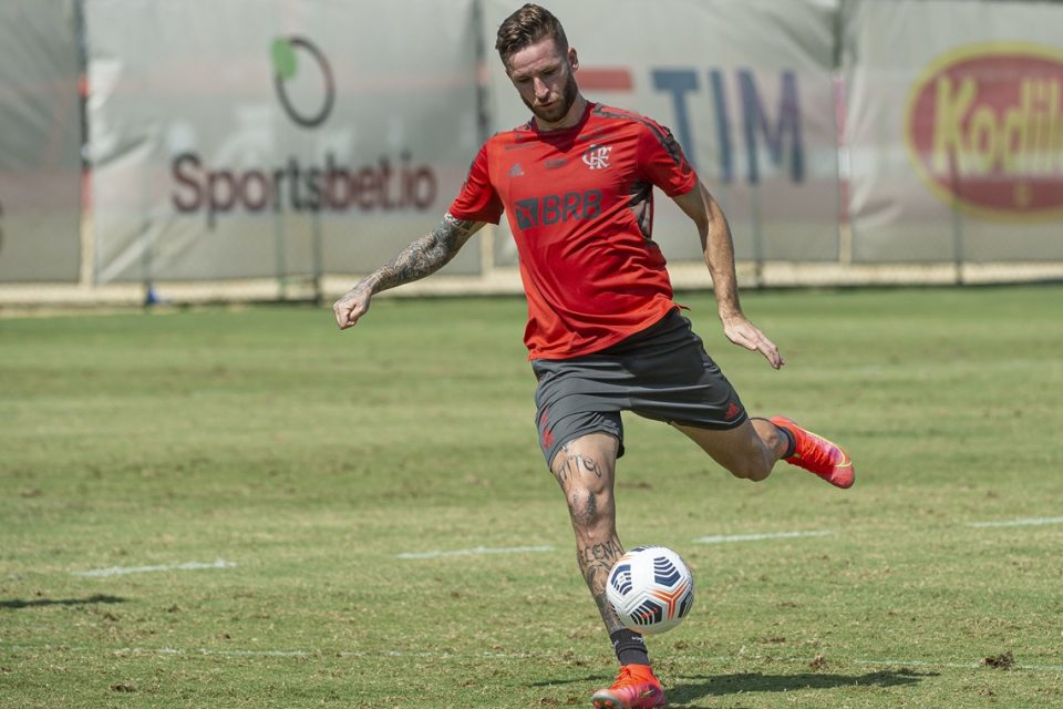 Léo Pereira