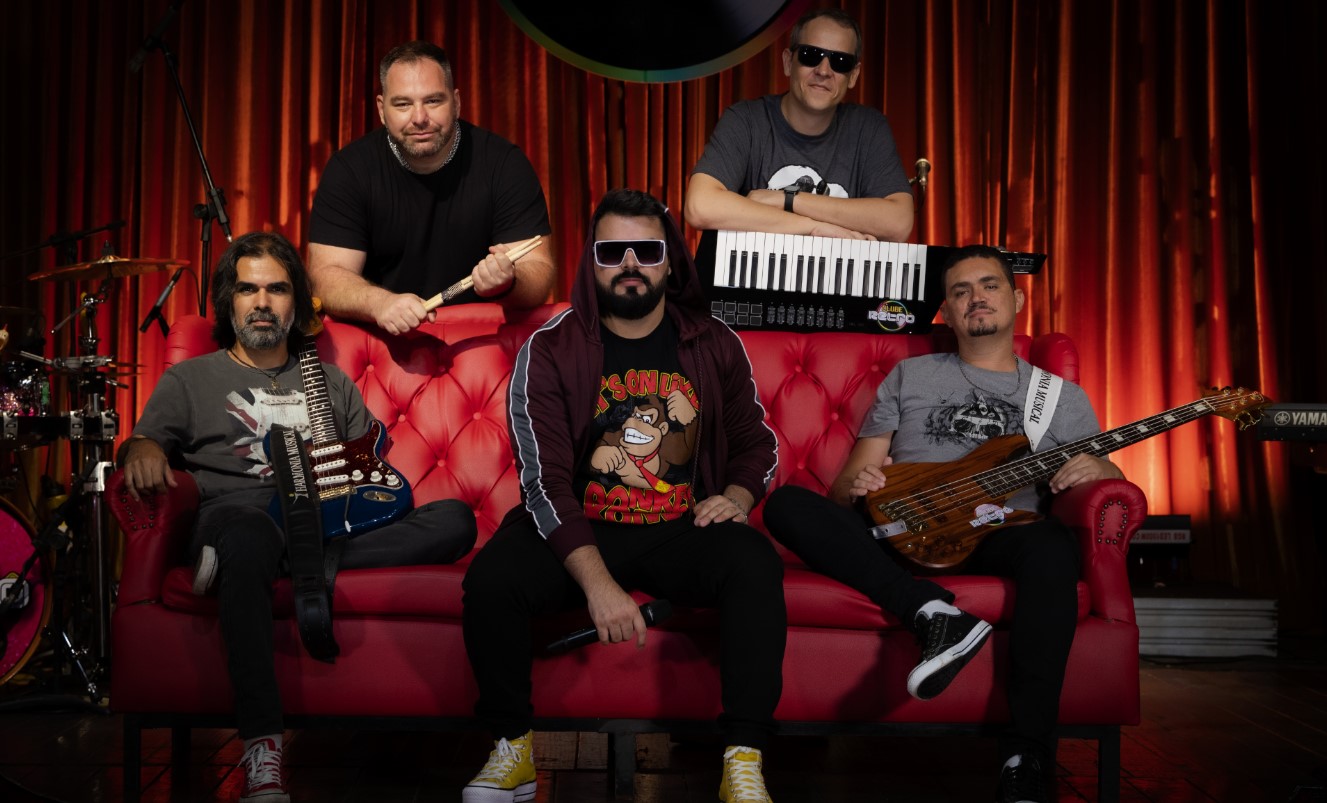 Terça no Teatro apresenta Clube Retrô e Orquestra Sinfônica de Goiânia Queen in Concert