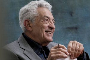 Morre Alfredo Bosi, um dos maiores críticos literários do Brasil, de Covid, aos 84 anos