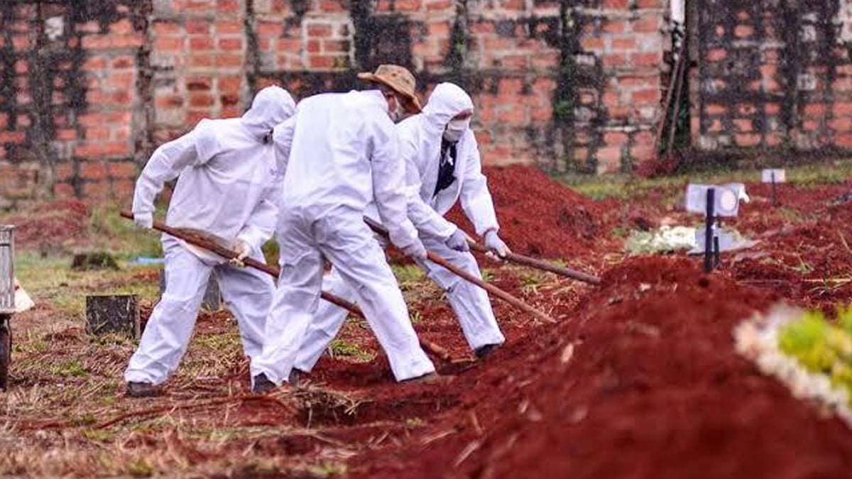 Brasil registra 17,2 milhões de casos de covid-19 e 482 mil óbitos