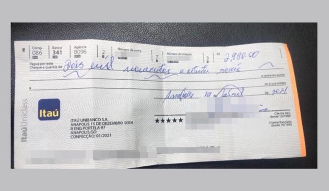 Radialista encontra cheque de quase R$ 3 mil e o devolve ao dono em Anápolis