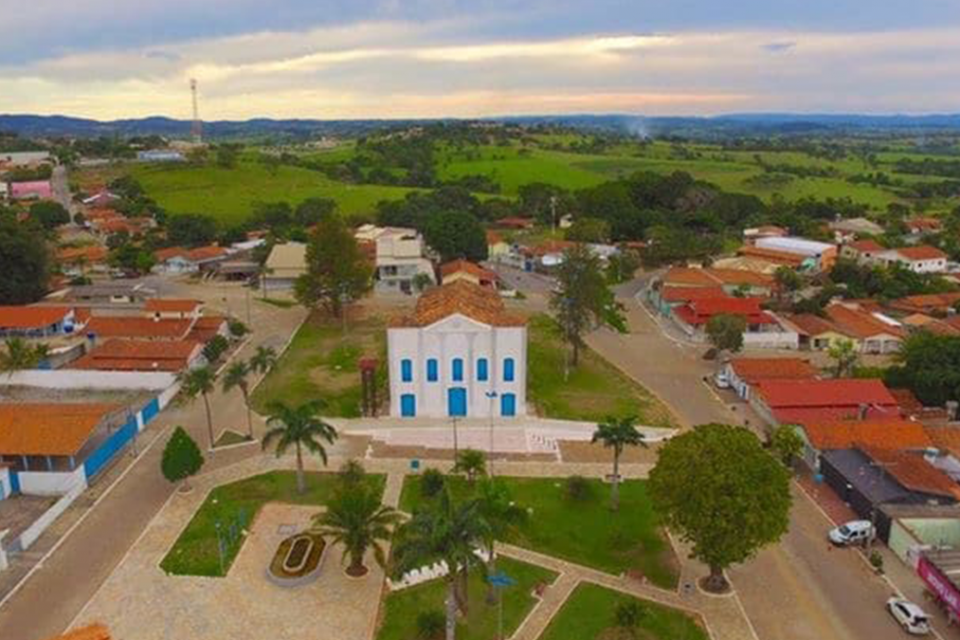 Justiça bloqueia bens de ex-prefeita de Mossâmedes