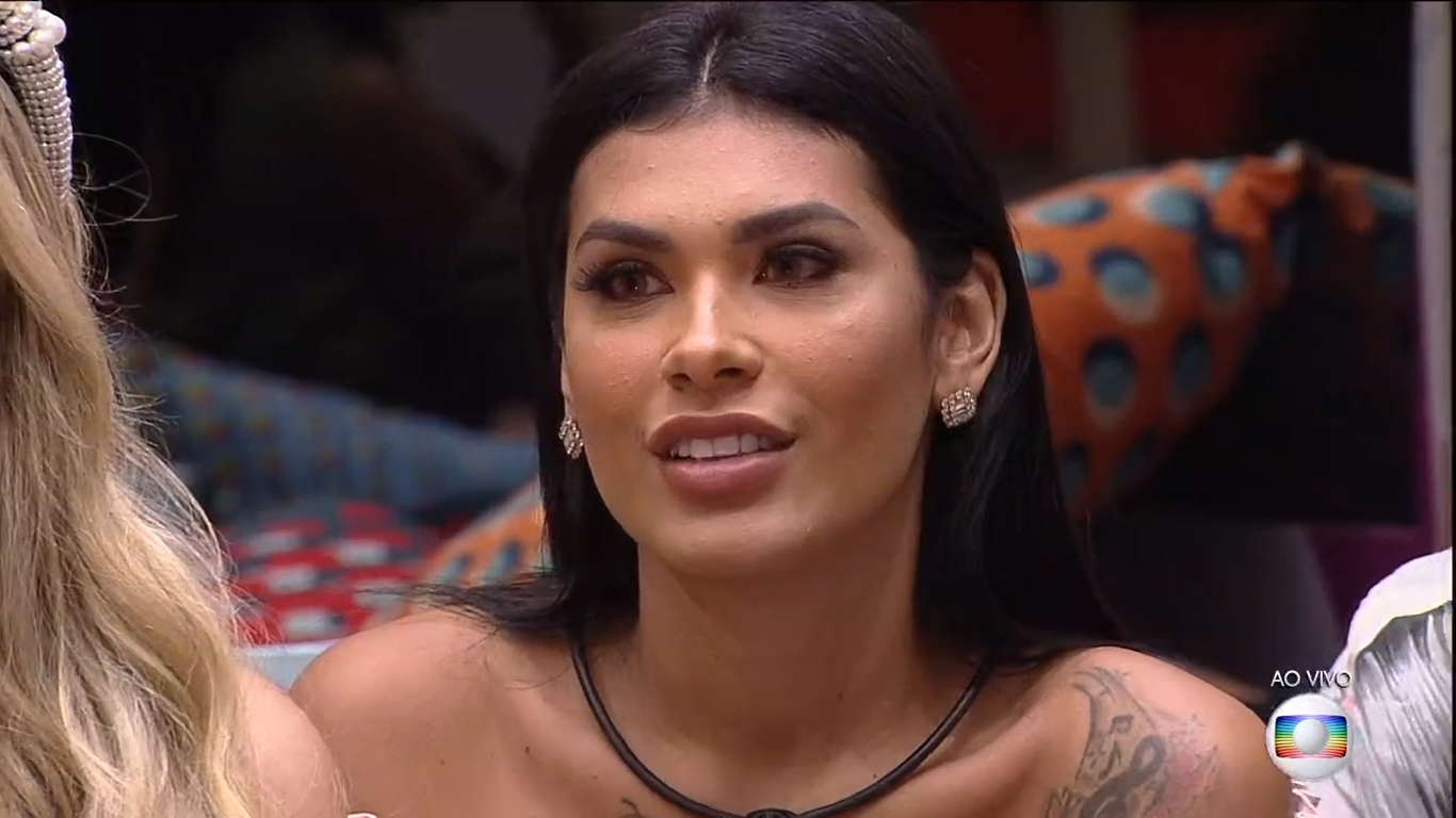 Pocah afirma que sentiu solidão no BBB 21 e dormia para fugir BBB 21: Clube diz não a pedido de ajuda de Pocah para ficar no reality