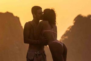 Bruna Marquezine assume namoro com Enzo Celulari