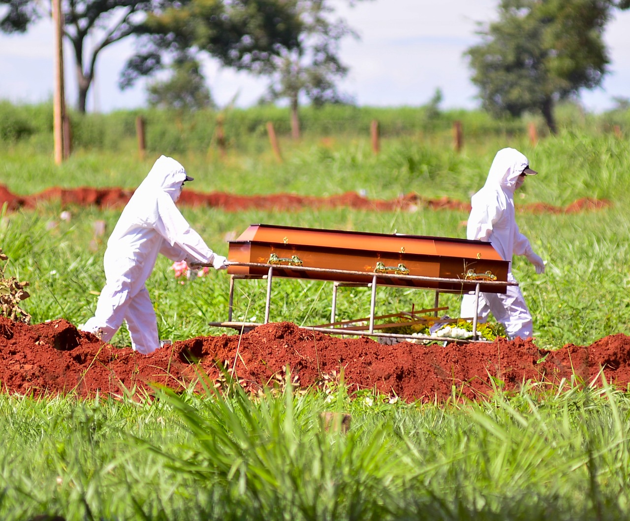 Covid-19: Brasil tem 6.456 casos e 76 mortes pela doença