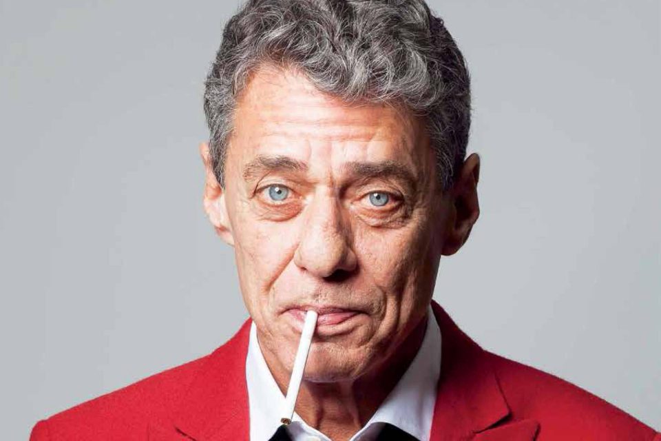 Chico Buarque entra na Justiça contra empresa que usa meme para fazer publicidade