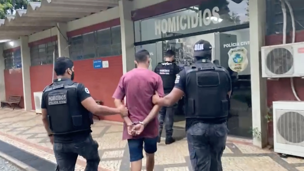 Presos suspeitos de espancar e carbonizar 4 pessoas em Goiânia e Trindade