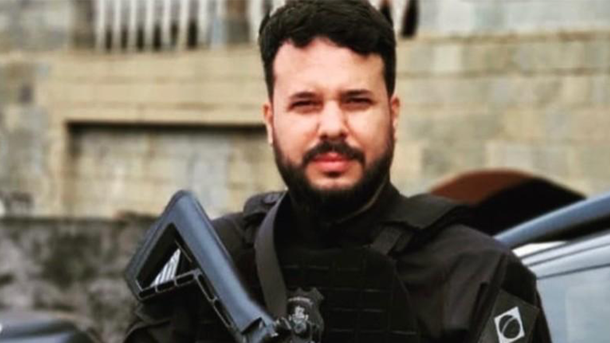 Juliano Telles Alves tinha 37 anos e era lotado na Delegacia Estadual de Repressão as Ações Criminosas Organizadas (DRACO). (Foto: Reprodução)