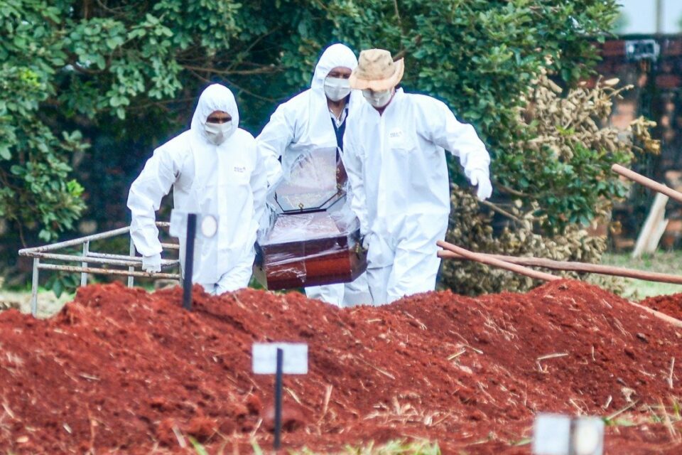 Número de óbitos por Covid-19 em Goiânia cai 85% em seis meses, aponta SMS