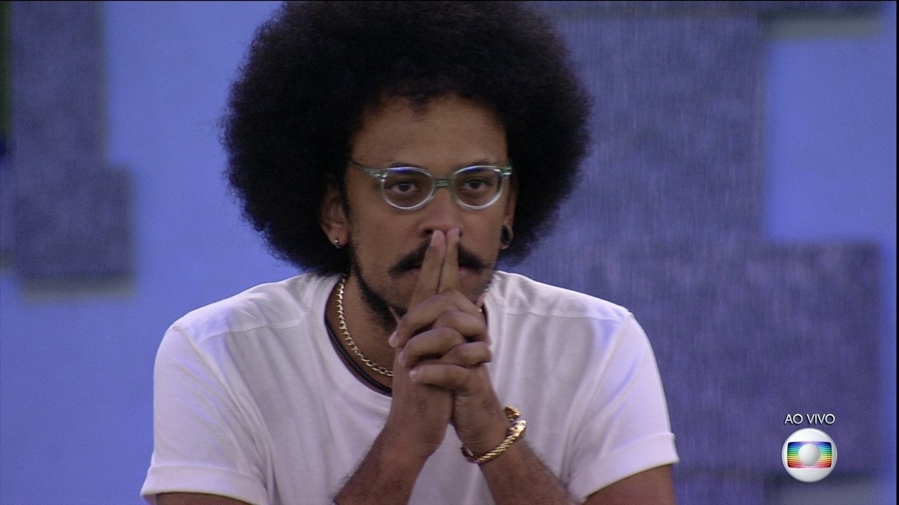 BBB 21: João diz estar feliz por não ter deixado racismo passar batido