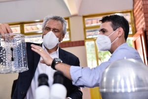 Caiado visita laboratório do Cepi Luís Perillo (Foto: Governo do Estado)