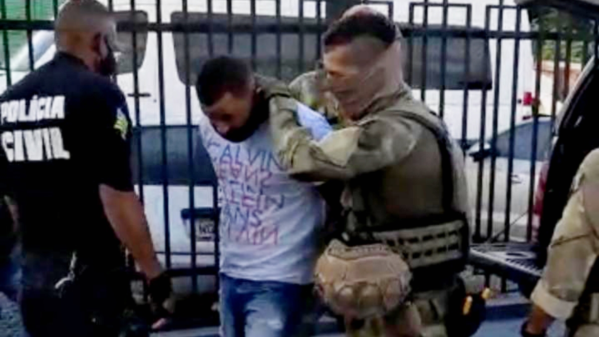 Polícia efetua prisão de parte da quadrilha que atuava no desvio de cargas em Minas e Goiás (Foto: Divulgação)