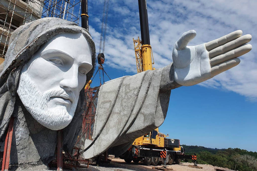 Cristo Protetor, construído na cidade de Encantado (Foto: Divulgação)