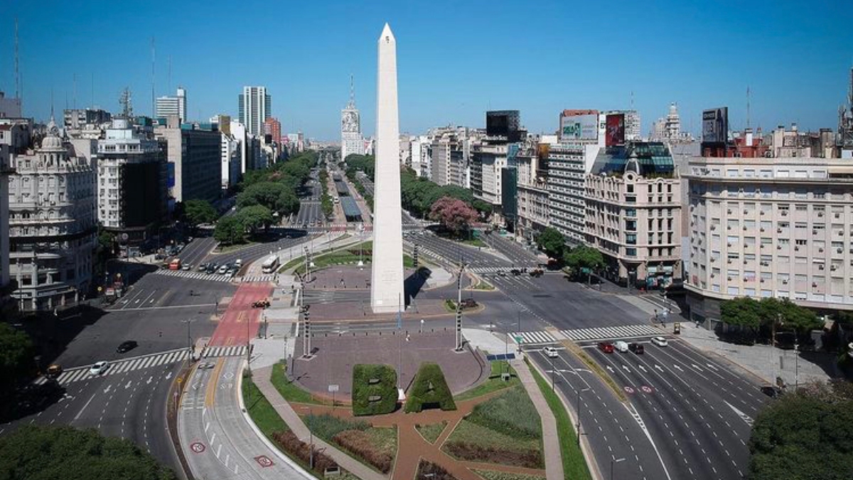 Avenida 9 de Julho, em Buenos Aires, na Argentina (Foto: Instagram)