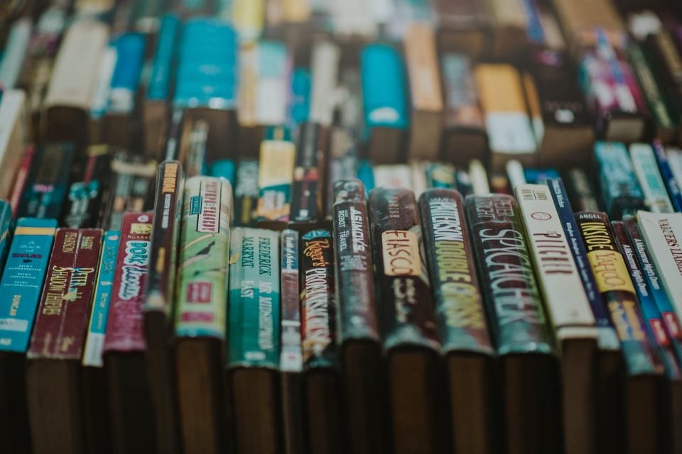 livrarias com entrega em Goiânia