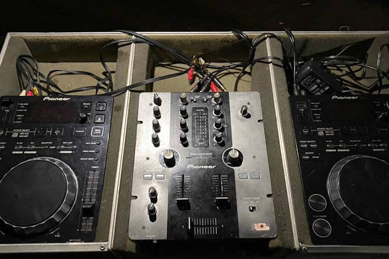 Equipamento apreendido pelos policiais durante festa clandestina na zona sul da capital paulista - Divulgação/Polícia Civil