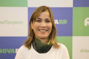 Secretária tem o direito de se manter em silêncio sobre questões relacionadas à crise de oxigênio em Manaus