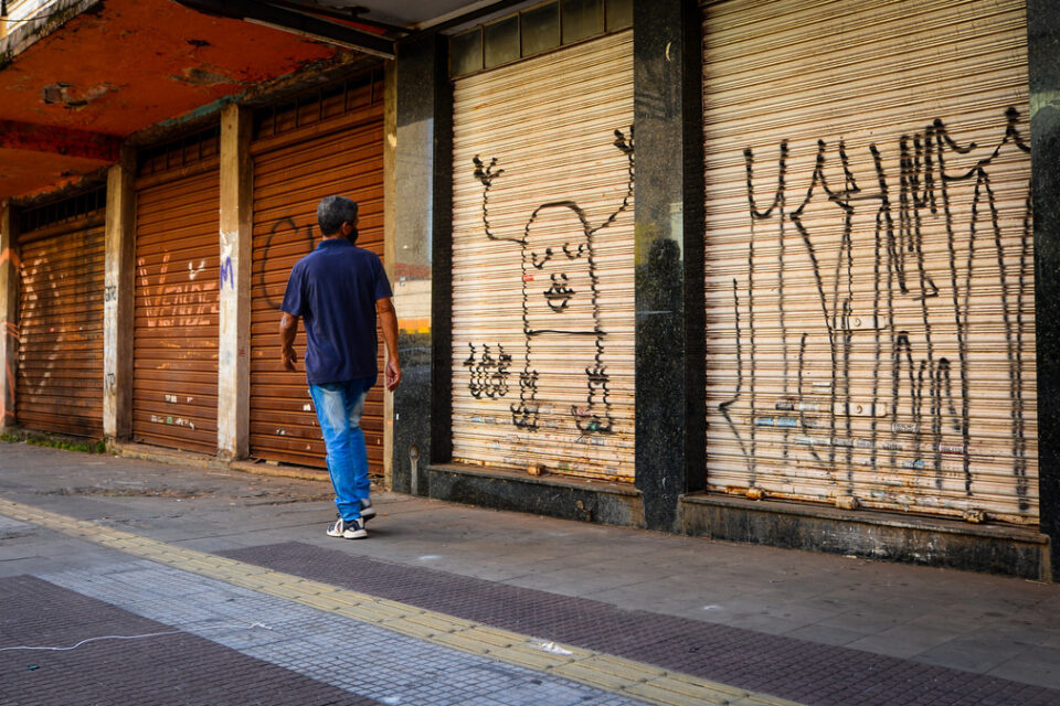 O aumento de casos de Covid-19 em Goiás tem levado cidades do interior a retomarem medidas mais severas de isolamento social (Foto: Jucimar de Sousa/Mais Goiás)