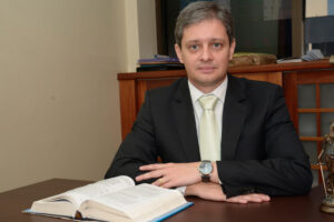 Representante de projeto de Rodolfo Mota para OAB, Hallan Rocha defende união além de grupos