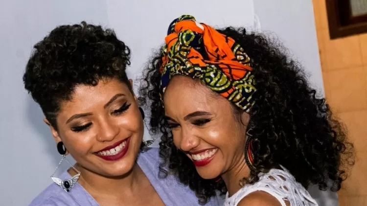 A publicitária Angel Pinheiro e a jornalista Beatriz Sanz se casaram em 2018, assim que Bolsonaro venceu 