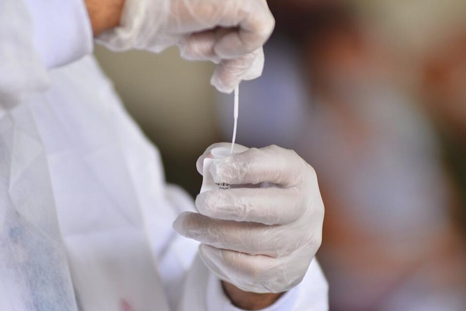 Polícia investiga colaboradores por fraudes contra laboratório de Goiânia