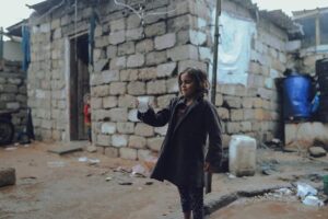 Palestinos em Gaza tentam retomar rotina após cessar-fogo com Israel