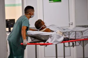 Relatório do TCE aponta mais de R$ 1 bi gastos por Goiás contra a Covid-19