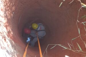 Bombeiros salvam menino que caiu em cisterna enquanto tentava pegar pipa em Formosa