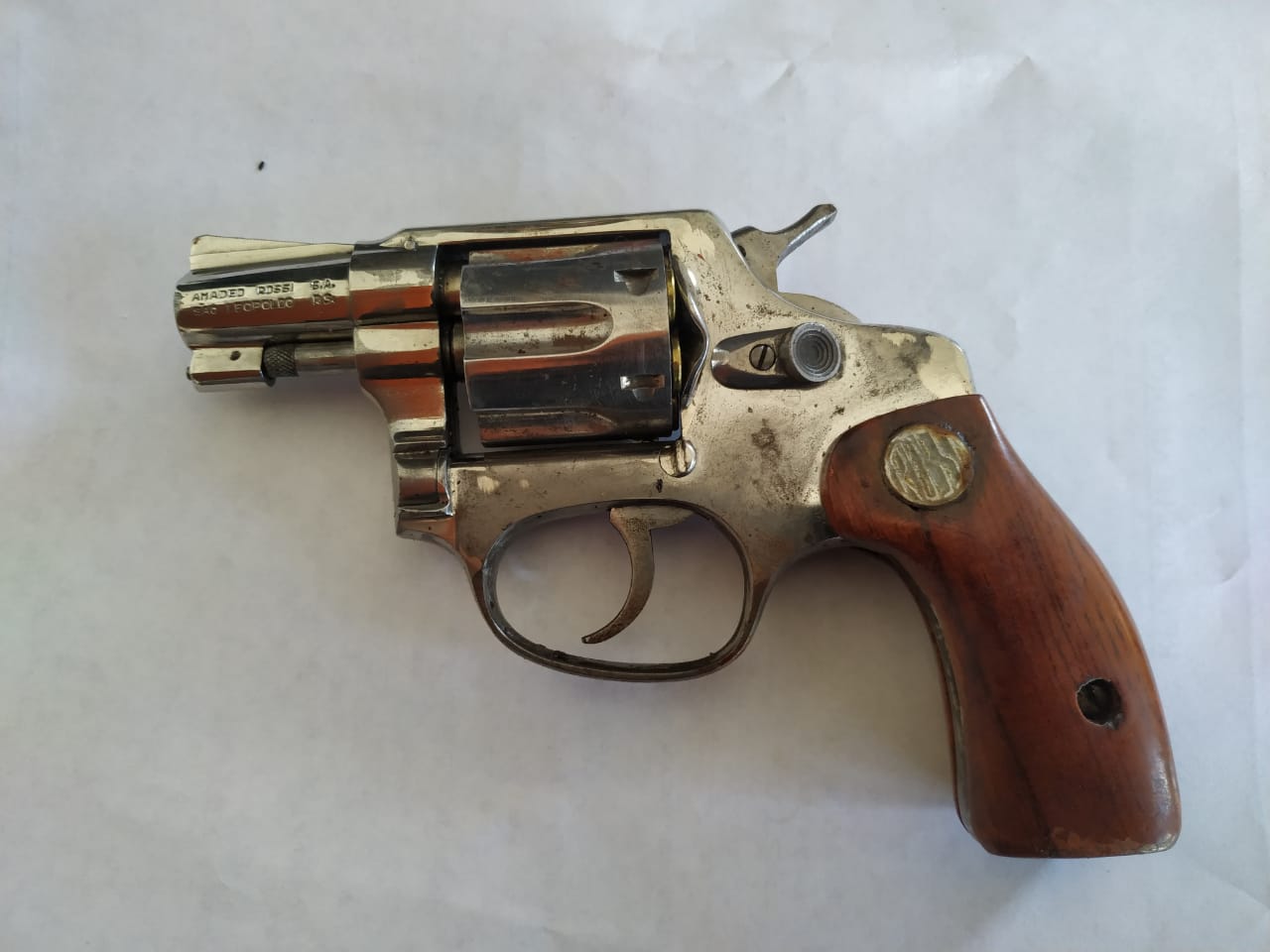 Dupla suspeita de roubo de caminhão morre em confronto com PM