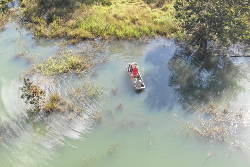 Pescador se afogou mesmo de colete salva vidas (Foto: Bombeiros)